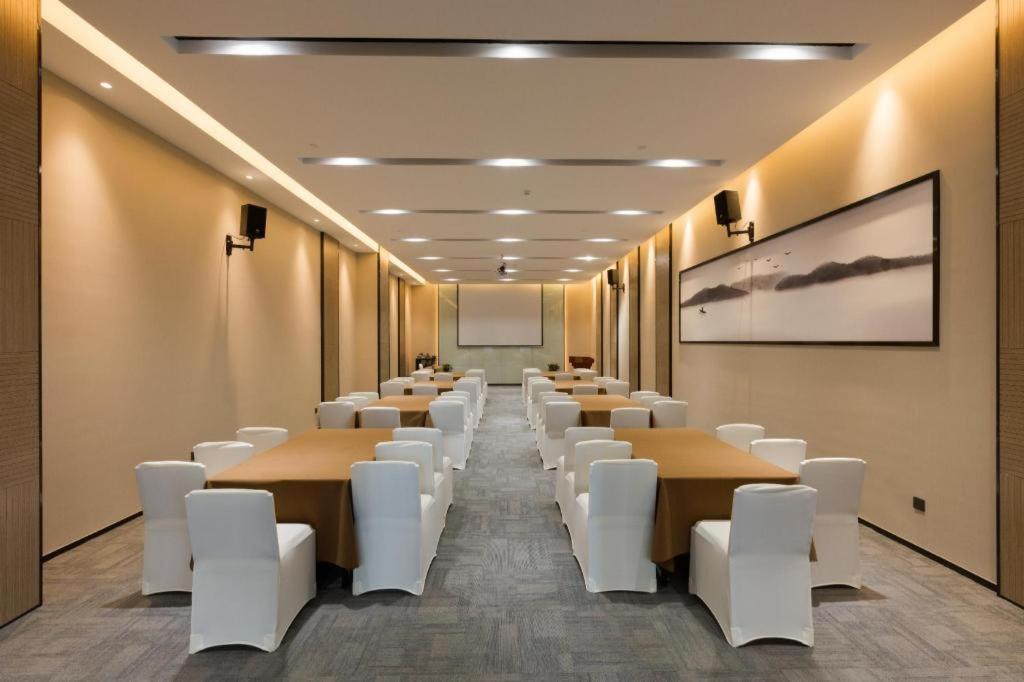 Grace Select Hotel Xinqiao  Екстер'єр фото