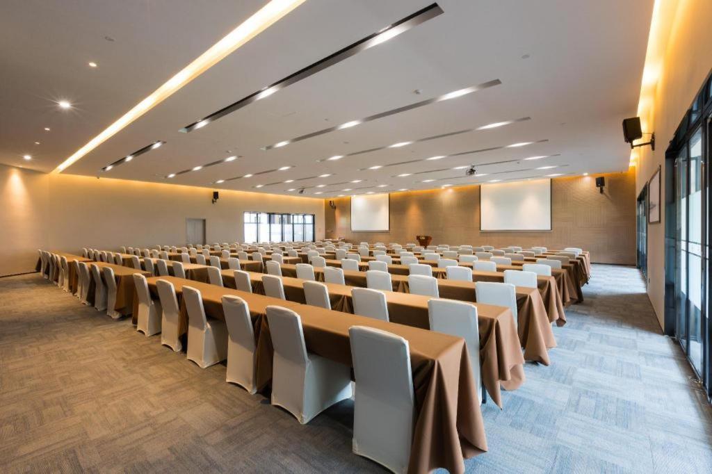 Grace Select Hotel Xinqiao  Екстер'єр фото